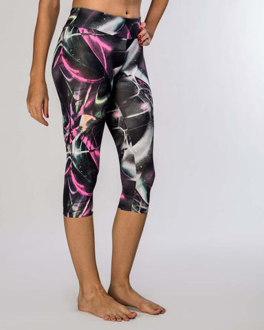 Miami Glow Capri Pant